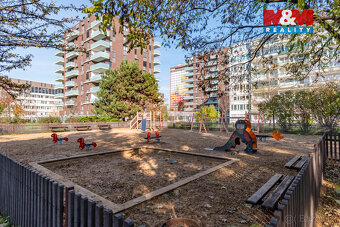 Prodej bytu 3+1, 64 m², Praha, ul. Molákova - 6