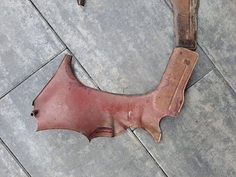 Jawa 125 355 175 356 kývačka Podsedlové plechy - 6