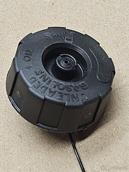 Víčko benzínové nádrže Colibri atd, zdarma pošt. - 6