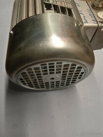 Elektromotor LAIPPLE / KEB ; 0,75KW ; 1420 ot/min - 6