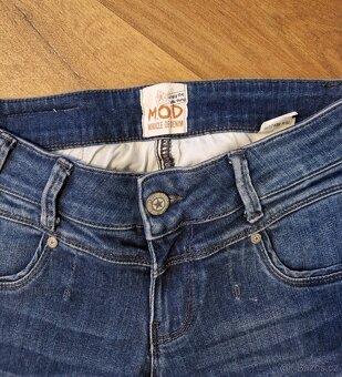Značkové strečové kraťasy  M.O.D - 6
