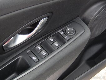 Renault Mégane 1.5 dCi ,  81 kW nafta, 2011 - 6