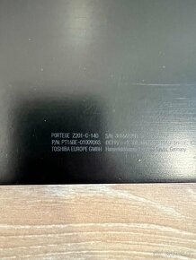 TOSHIBA PORTEGE Z20T, intel M,8 gb ram, 256 SSD - 6