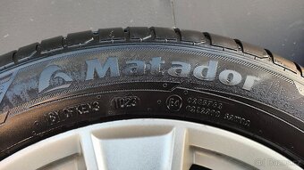 4x Ford RONAL 6.50Jx17H2 ET 52.5 včetně obutí - 6