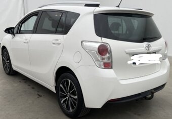TOYOTA VERSO - 6
