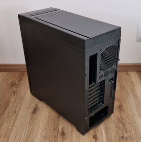 Cooler Master Silencio 652S - 6