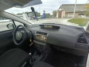 CITROËN C4 1.6i - 6