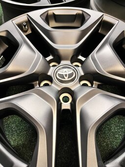 5x114,3 R19 Originál alu Toyota RAV4 5. Generace - JAKO NOVÉ - 6