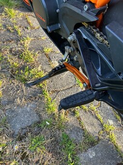 Ktm rc 125 - 6