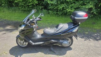 Suzuki Burgman 400 - 6