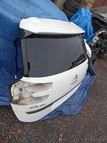C4 GRAND PICASSO 2 ZADNÍ DVEŘE, VÍKO KUFRU, 5 DVEŘE - 6