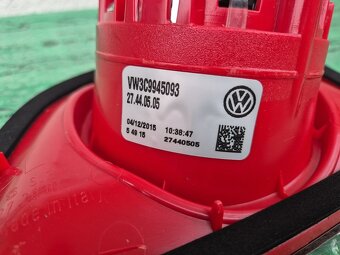 světlo levé zadní vnitřní Volkswagen Passat B6 combi 3C99450 - 6