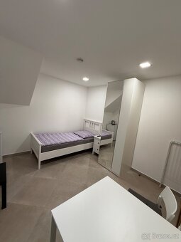 NABÍZÍM DLOUHODOBÝ PRONÁJEM KOMPLETNĚ ZAŘÍZENÝ WIFI ZAHRADA - 6