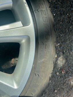 Alu kola Škoda Octavia 2 RS 18", pneu RIKEN letní 225/40 - 6