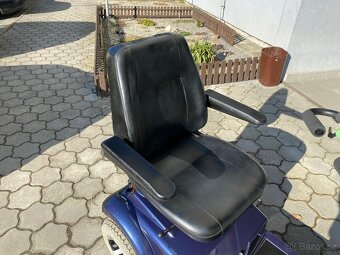 Tříkolový elektrický skútr pro seniory - 6
