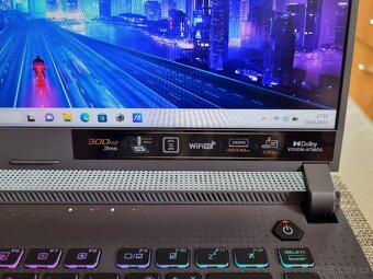 Asus Rog Stix G15 - 6