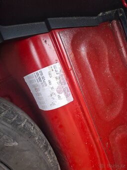 Prodám na náhradní díly ŠKODA FABIA II 1.2HTP 44KW CHFA - 6