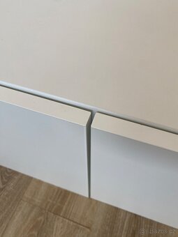 Televizní stolek Besta - 6