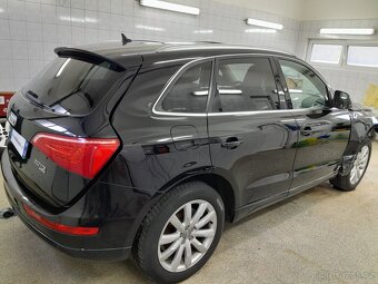 Audi Q5 2,0 TDi Quattro - 6