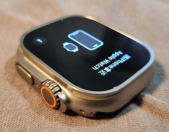 Apple Watch 49mm Natural Titanium Milanese Loop + nomad - 6