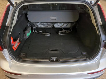 VOLVO V60 B4 TAŽNÉ - 6