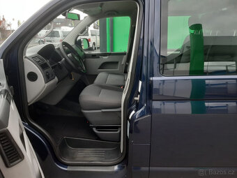 VW Transporter T5 facelift, 2,0 75kw, r.v.2011, 6míst, DPH - 6