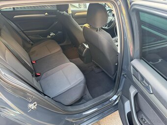 Volkswagen passat b8 2015 roku 2L diesel najeto 455,000 km - 6