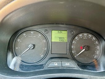 Škoda Fabia 1,2 HTP (2011) najeto 79tis. - 6