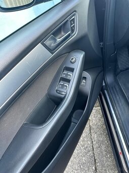Audi Q5 S-line Quattro - 6