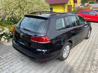 Volkswagen Golf combi 1.6 Tdi 85 KW r.v. 2020 po 1.majiteli - 6