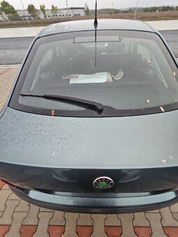 Prodám škoda octavia 2 1.6 benzin - 6