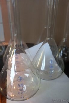 Odměrná baňka bez uzávěru - 6