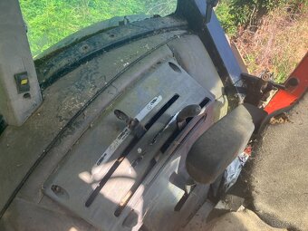 Zetor 9540 k opravě, možno s nakladačem - 6