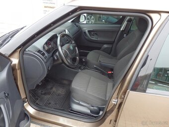 ŠKODA ROOMSTER SCOUT 1.2 TSI ROK 2013 1. MAJITEL TAŽNÉ PDC - 6