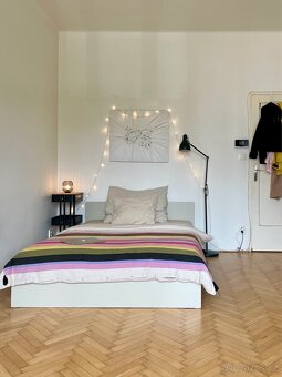 Postel: IKEA MALM 140x200, světle šedá - 6