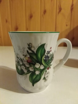 Retro sběratelské hrnečky . - 6