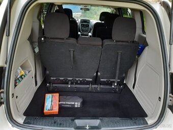 Dodge grand caravan - 6