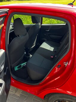 Toyota Yaris - 6