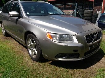 NÁHRADNÍ DÍLY - Volvo V70 III. model 07 - 015 - 6