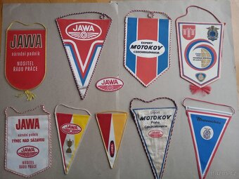 Jawa 250, 350, 500,Babetta, Šestidenní atd.- dobové vlaječky - 6