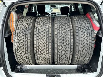 Dacia Duster, Dacia Duster 1.6 SCe BA+LPG - 6