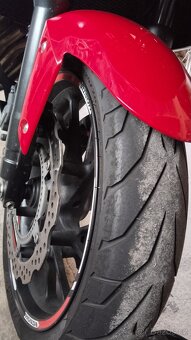 Honda CBR 650f - 6