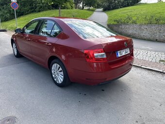 Škoda octavia 1,6 TDI, 85KW - 6
