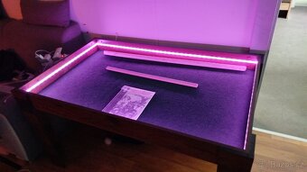 Deskoherni stůl - 6