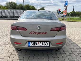 Alfa Romeo 159 3.2 JTS - 6
