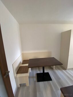 Pronájem moderního bytu 2+1 o výměře 57 m2 - 6