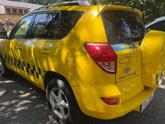 Toyota Rav4, 2,2 D 4x4 - najeto pouze 112 000 Km - 6