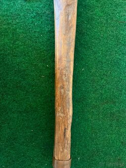 Starožitná sekera - 6