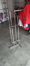 Vybavení prodejny - 6