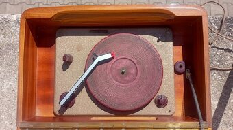 Tesla Dirigent, retro rádio - 6